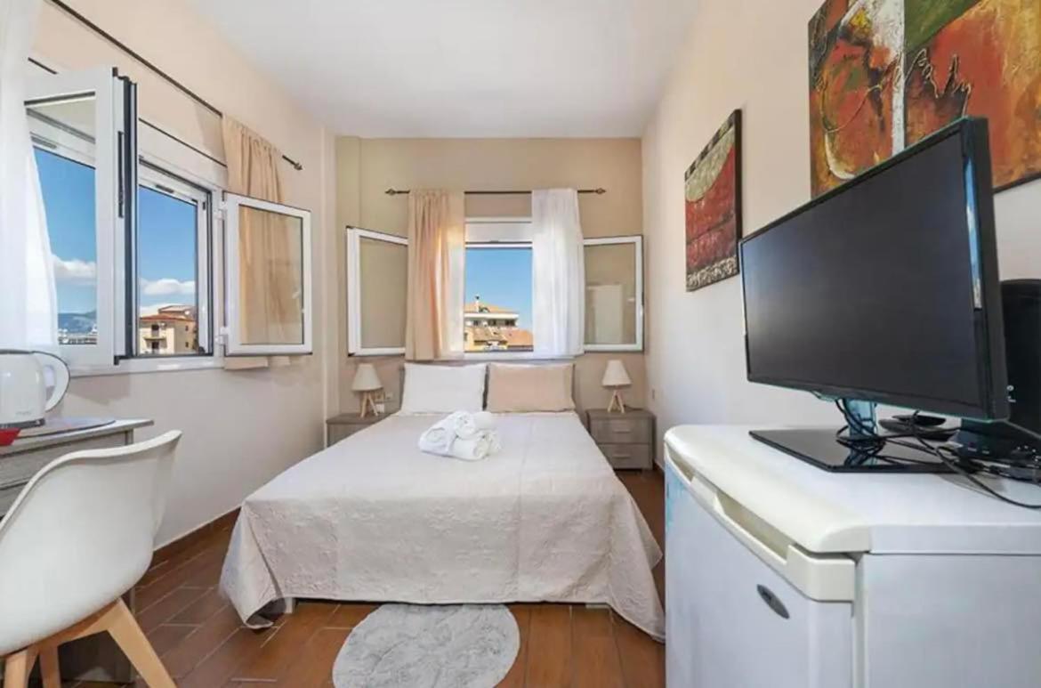 Xrisanthi Studio Corfu Port 1 Екстериор снимка