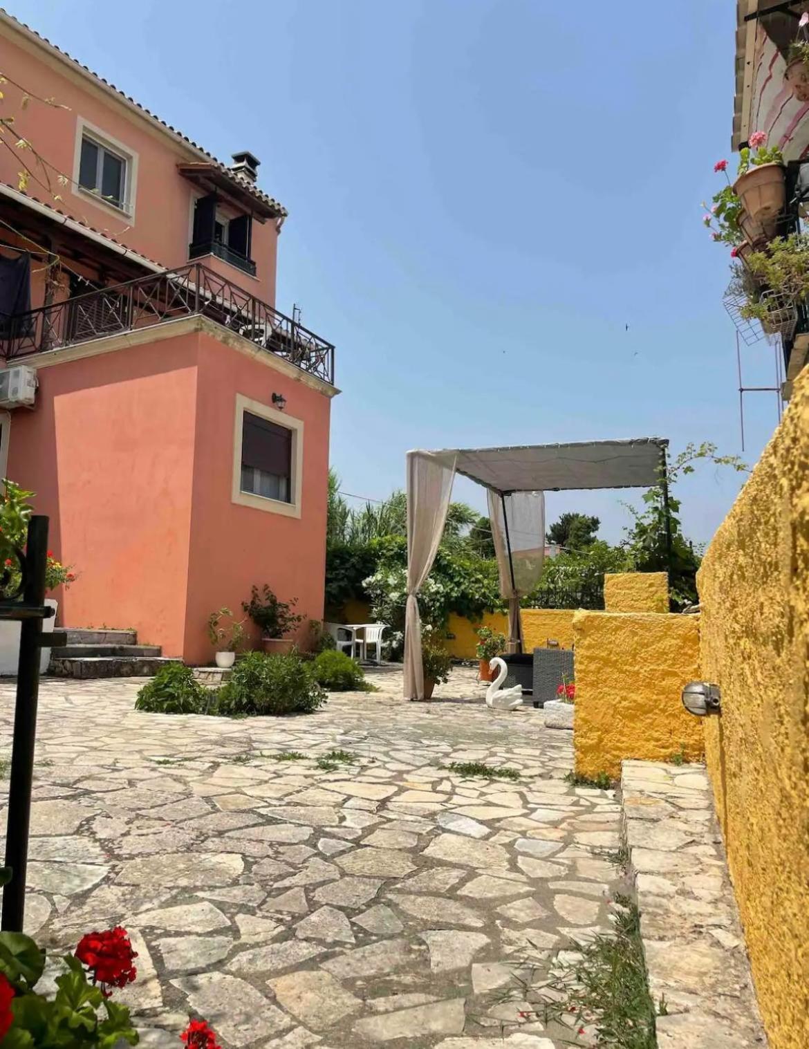 Xrisanthi Studio Corfu Port 1 Екстериор снимка